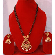 Mate Gold polish Designer fancy style pendent set