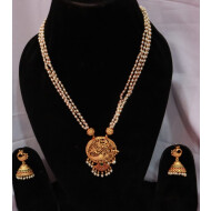 Peacock ruby green moti pendent set